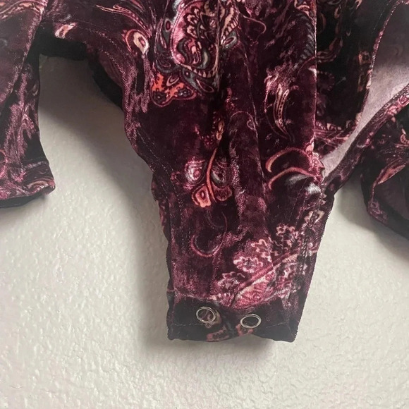 Love Point Velvet Jumper. Dark maroon size large snap button closure. - Picture 6 of 8